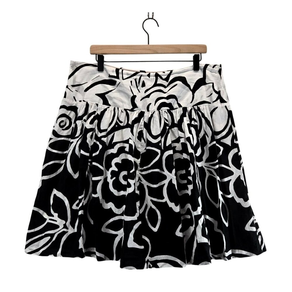 Karen Kane Black/White Skirt Abstract Floral Full Knee Sz 14 Hip Bank Flouncy - Picture 4 of 12